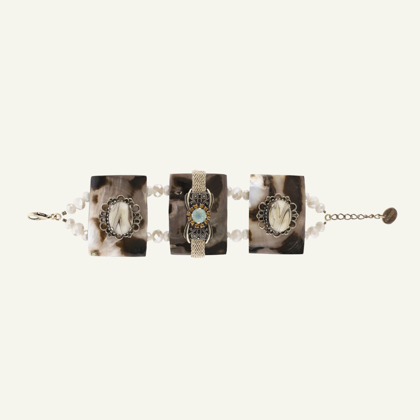 826 11B 33879 BR